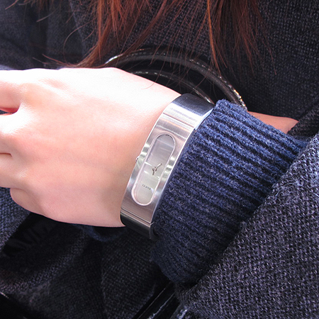 Gucci(����) 2400S ���� ������ ��� ���� �ð� �̹���5 - ���̺��� �߰���ǰ