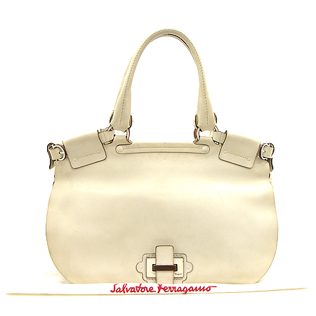Ferragamo(��󰡸�) 21 7420 ���� ��Ʈ�� �̹���2 - ���̺��� �߰���ǰ