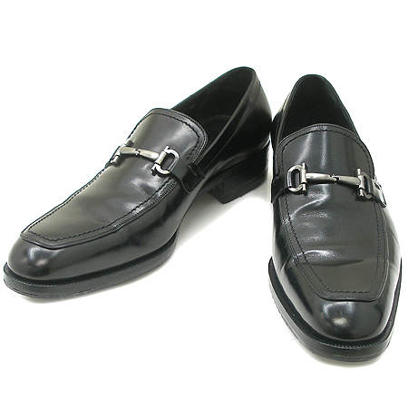 Ferragamo(󰡸)  ġ   