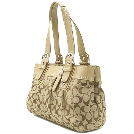 Coach(��ġ) �ñ׳�ó �ڰ��� ���̴�Ʈ ��Ƽġ ����� �̹���3 - ���̺��� �߰���ǰ