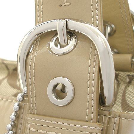 Coach(��ġ) �ñ׳�ó �ڰ��� ���̴�Ʈ ��Ƽġ ����� �̹���4 - ���̺��� �߰���ǰ