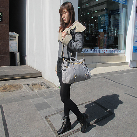 MiuMiu(�̿�̿�) RT0365 VITELLO LUX �׷��̷��� ����ΰ� 2WAY [��������] �̹���6 - ���̺��� �߰���ǰ