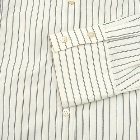 Hugo Boss(�ް�����) ���� �̹���3 - ���̺��� �߰���ǰ