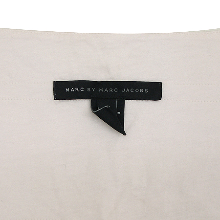 Marc By Marc Jacobs(��ũ���̸�ũ�����߽�) Ƽ �̹���2 - ���̺��� �߰���ǰ