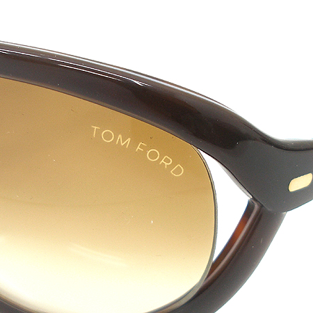 TOMFORD(������) TF72 �� ���۶� �̹���5 - ���̺��� �߰���ǰ
