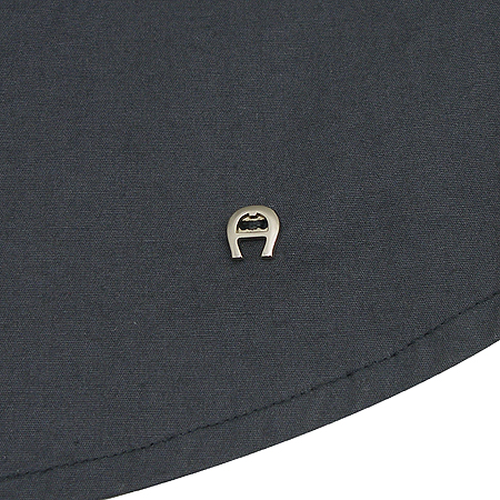 Aigner(���̱׳�) ���� [���빮��] �̹���4 - ���̺��� �߰���ǰ