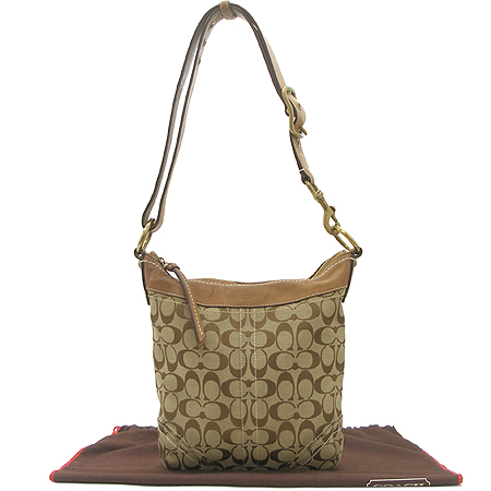 Coach(��ġ) �ñ׳��� �ΰ� �ڰ��� ����� �̹���2 - ���̺��� �߰���ǰ