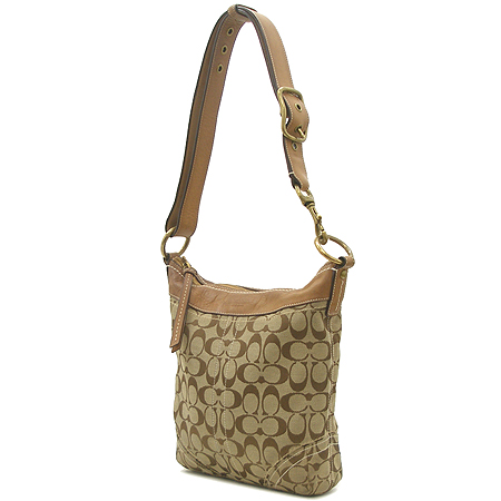 Coach(��ġ) �ñ׳��� �ΰ� �ڰ��� ����� �̹���3 - ���̺��� �߰���ǰ