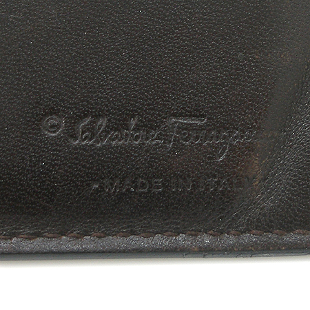 Ferragamo(��󰡸�) 66 3020 ���� ������ ������ �̹���4 - ���̺��� �߰���ǰ