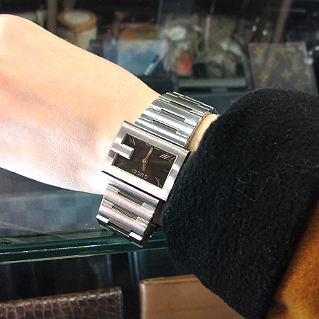 Gucci(����) YA100505 100L ��ƿ ������ �ð� [��������] �̹���5 - ���̺��� �߰���ǰ
