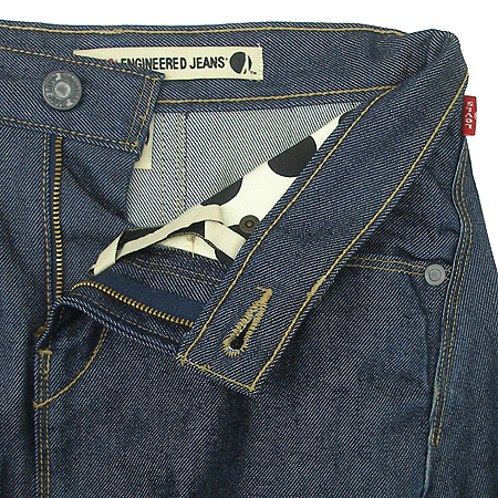 Levi's(�����̽�) û��ĿƮ �̹���2 - ���̺��� �߰���ǰ