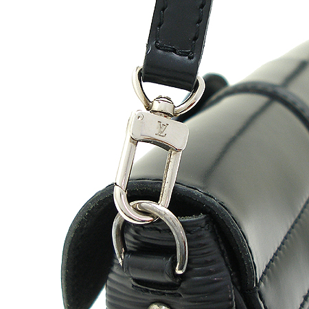 Louis Vuitton(���̺���) M59292 ���� ���� ���״� Ŭ��ġ �� ����� �̹���4 - ���̺��� �߰���ǰ