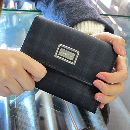 Burberry(������) ��� üũ PVC ������ �̹���6 - ���̺��� �߰���ǰ