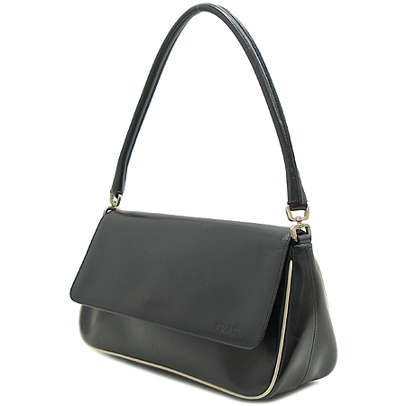 Prada(�����) ���� ����� �̹���3 - ���̺��� �߰���ǰ
