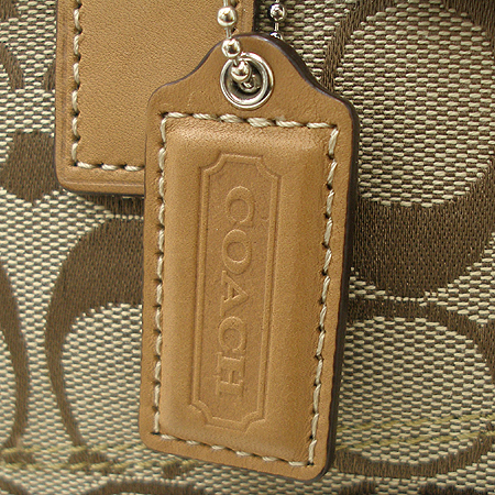 Coach(��ġ) F13070 �ñ׳��� ����� �̹���4 - ���̺��� �߰���ǰ