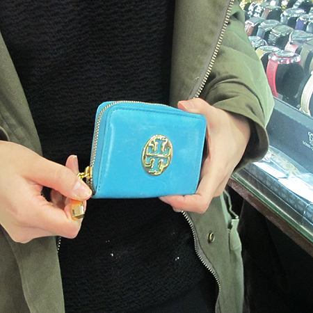TORY BURCH(�丮��ġ) 12105056 ���� �ΰ� ī�� �� �������� [��������] �̹���6 - ���̺��� �߰���ǰ