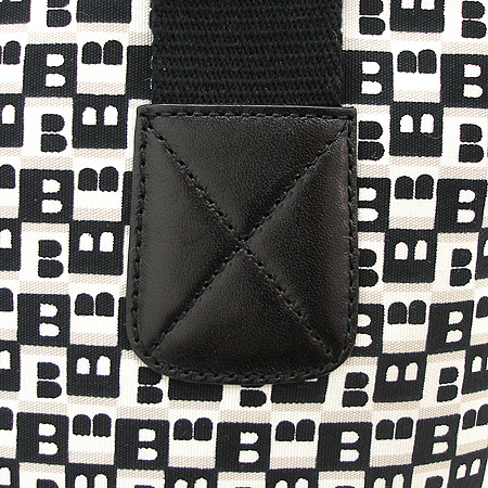 Bally(�߸�) BOOTHBAY �ΰ� �к긯 ��Ʈ�� �̹���3 - ���̺��� �߰���ǰ