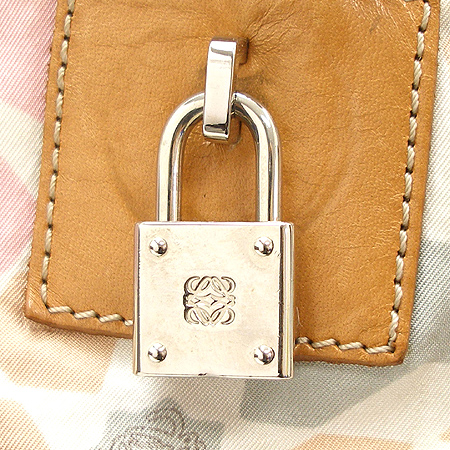 Loewe(�ο���) �ΰ� �к긯 �Ƹ����� ��Ʈ�� �̹���3 - ���̺��� �߰���ǰ