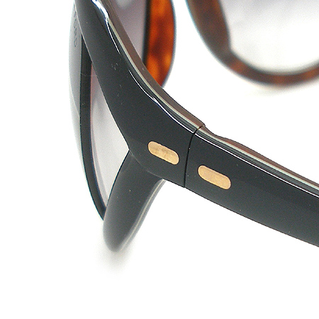 TOMFORD(������) TF73 �� ���۶� �̹���5 - ���̺��� �߰���ǰ