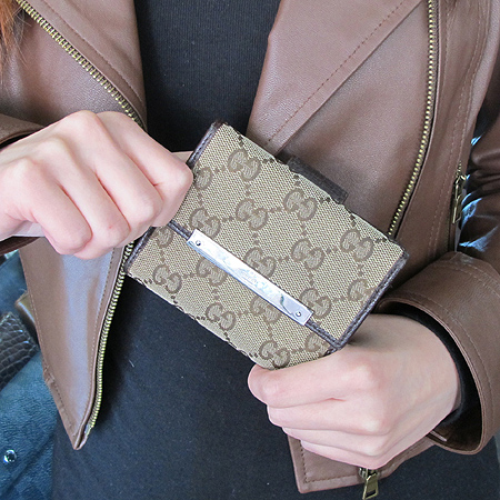 Gucci(����) 112716 GG �ΰ� �ڰ��� 3�� ������ �̹���6 - ���̺��� �߰���ǰ