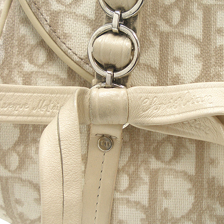 Dior(ũ����î���) LCP44867  �ΰ� PVC ������� ü�� ��Ʈ�� �̹���4 - ���̺��� �߰���ǰ