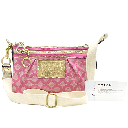 Coach(��ġ) �ñ׳��� �к긯 ũ�ν��� [�б�����������2ȣ��] �̹���2 - ���̺��� �߰���ǰ