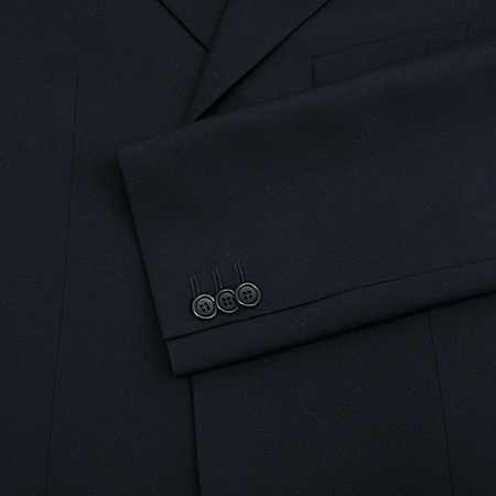 Armani(�Ƹ�����) ���� �̹���3 - ���̺��� �߰���ǰ