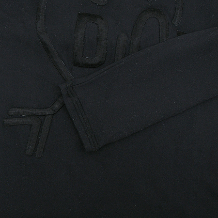 Dior(ũ����î���) Ƽ �̹���4 - ���̺��� �߰���ǰ