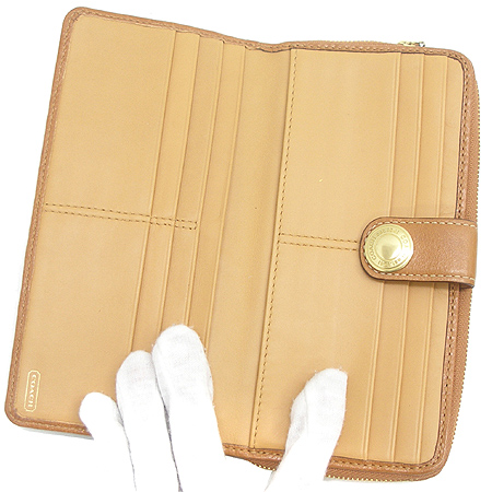 Coach(��ġ) �ñ׳�ó ��Ƽ ��ġ ¤�� ������ �̹���4 - ���̺��� �߰���ǰ