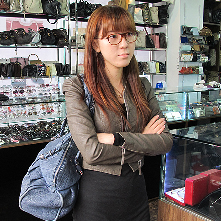 ���;ط���(Viktor&Rolf) 70-0045 ������� ƼŸ�� �Ȱ��� [��������] �̹���6 - ���̺��� �߰���ǰ