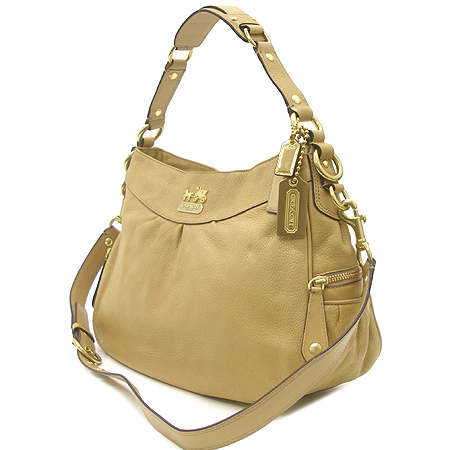 Coach(��ġ) ������ �÷� ���� �޵� ����� + ��� ��Ʈ�� �̹���3 - ���̺��� �߰���ǰ