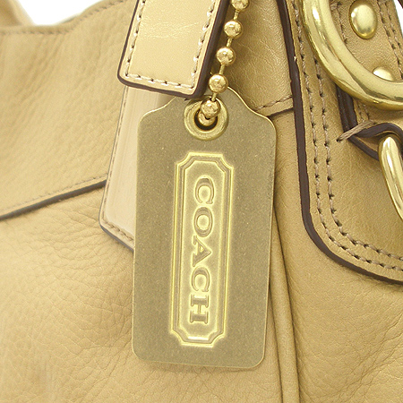 Coach(��ġ) ������ �÷� ���� �޵� ����� + ��� ��Ʈ�� �̹���4 - ���̺��� �߰���ǰ