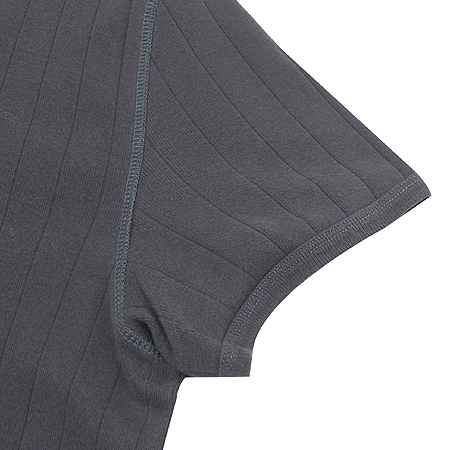 Armani(�Ƹ�����) Ƽ �̹���3 - ���̺��� �߰���ǰ