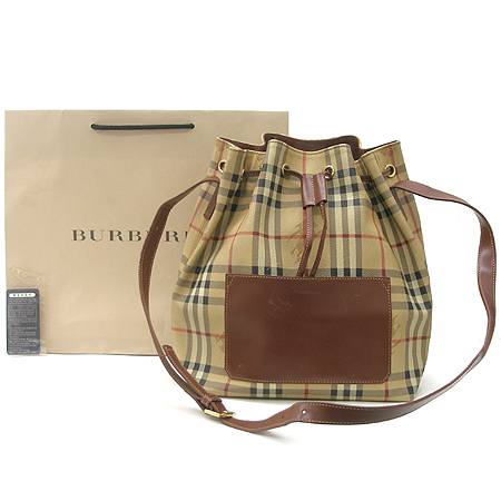 Burberry(������) Ŭ���� üũ ������ ũ�ν��� �̹���2 - ���̺��� �߰���ǰ