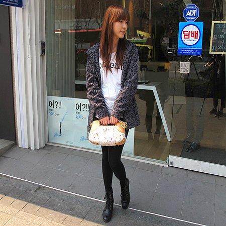 Louis Vuitton(���̺���) M40257 ���׷� ��Ƽ �÷� ȭ��Ʈ �ֵ� PM 2WAY [�б�������] �̹���6 - ���̺��� �߰���ǰ
