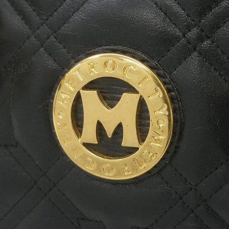 Metrocity(��Ʈ�ν�Ƽ) ���� M �ΰ� ��� ���� ������ ��Ʈ�� �̹���4 - ���̺��� �߰���ǰ