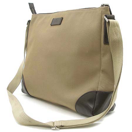 Gucci(����) 110084 �к긯 ũ�ν��� �̹���2 - ���̺��� �߰���ǰ