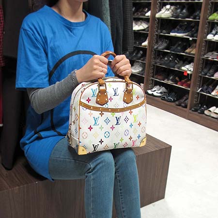 Louis Vuitton(���̺���) M92663 ��Ƽ Ʈ��� ��Ʈ�� �̹���5 - ���̺��� �߰���ǰ