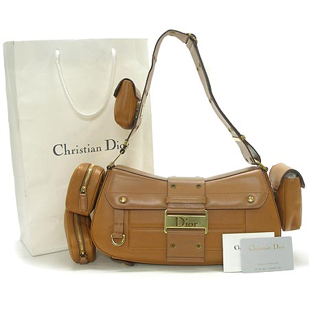 Dior(ũ����î���) ��Ƽ�޽��� ����� �̹���2 - ���̺��� �߰���ǰ