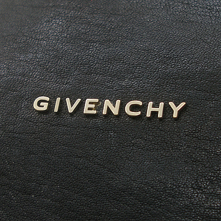 GIVENCHY(�����) ���� ���� �ǵ��� M������ ��Ʈ�� + �����Ʈ�� [�б�������] �̹���3 - ���̺��� �߰���ǰ