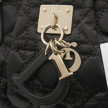 Dior(ũ����î���) ������Ƽġ �к긯 ���� ��Ʈ�� [�б�����������2ȣ��] �̹���4 - ���̺��� �߰���ǰ