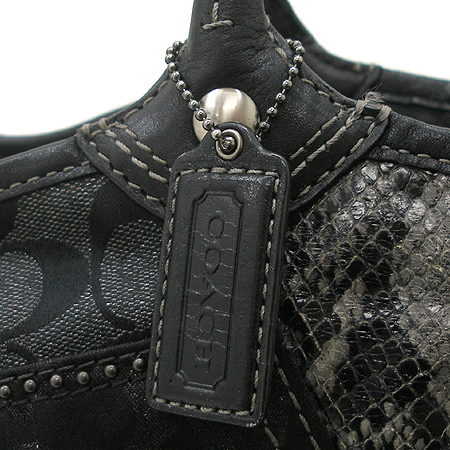 Coach(��ġ) �ñ׳�ó ��ġ��ũ ���� ����� �̹���3 - ���̺��� �߰���ǰ