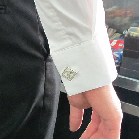 Hermes(�����޽�) 925(�ǹ�) Ŀ�꽺 ��ư [��������] �̹���5 - ���̺��� �߰���ǰ