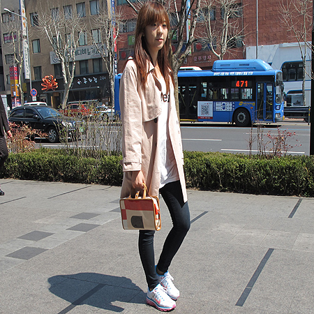Bally(�߸�) BALTISA ��Ʈ�� + ���� �Ŀ�ġ �̹���6 - ���̺��� �߰���ǰ