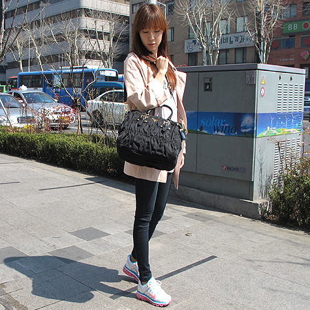 Prada(�����) BN1336 ������ �к긯 ��Ʈ�� + �����Ʈ�� �̹���6 - ���̺��� �߰���ǰ