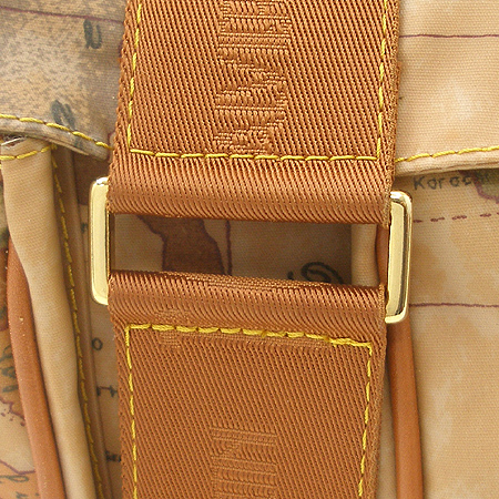 ALVIERO MARTINI (�˺񿡷� ����Ƽ��) B733 9001 �� ���� ũ�ν��� �̹���5 - ���̺��� �߰���ǰ