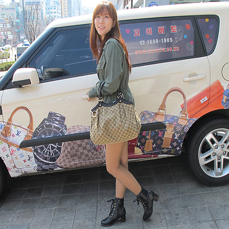 Gucci(����) 211944 GG�ΰ� �ڰ��� ��Ű ��Ʈ�� [�б�������] �̹���6 - ���̺��� �߰���ǰ