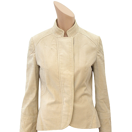 ����  ����