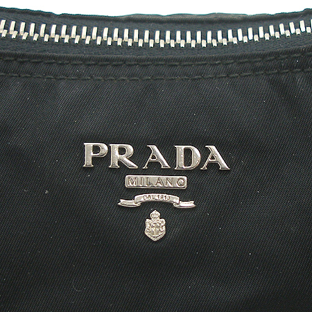 Prada(�����) �к긯 �Ŀ�ġ ����� �̹���4 - ���̺��� �߰���ǰ