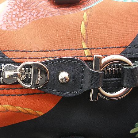 Ferragamo(��󰡸�) AU-21 6900 ���� ��Ʈ�� �̹���5 - ���̺��� �߰���ǰ